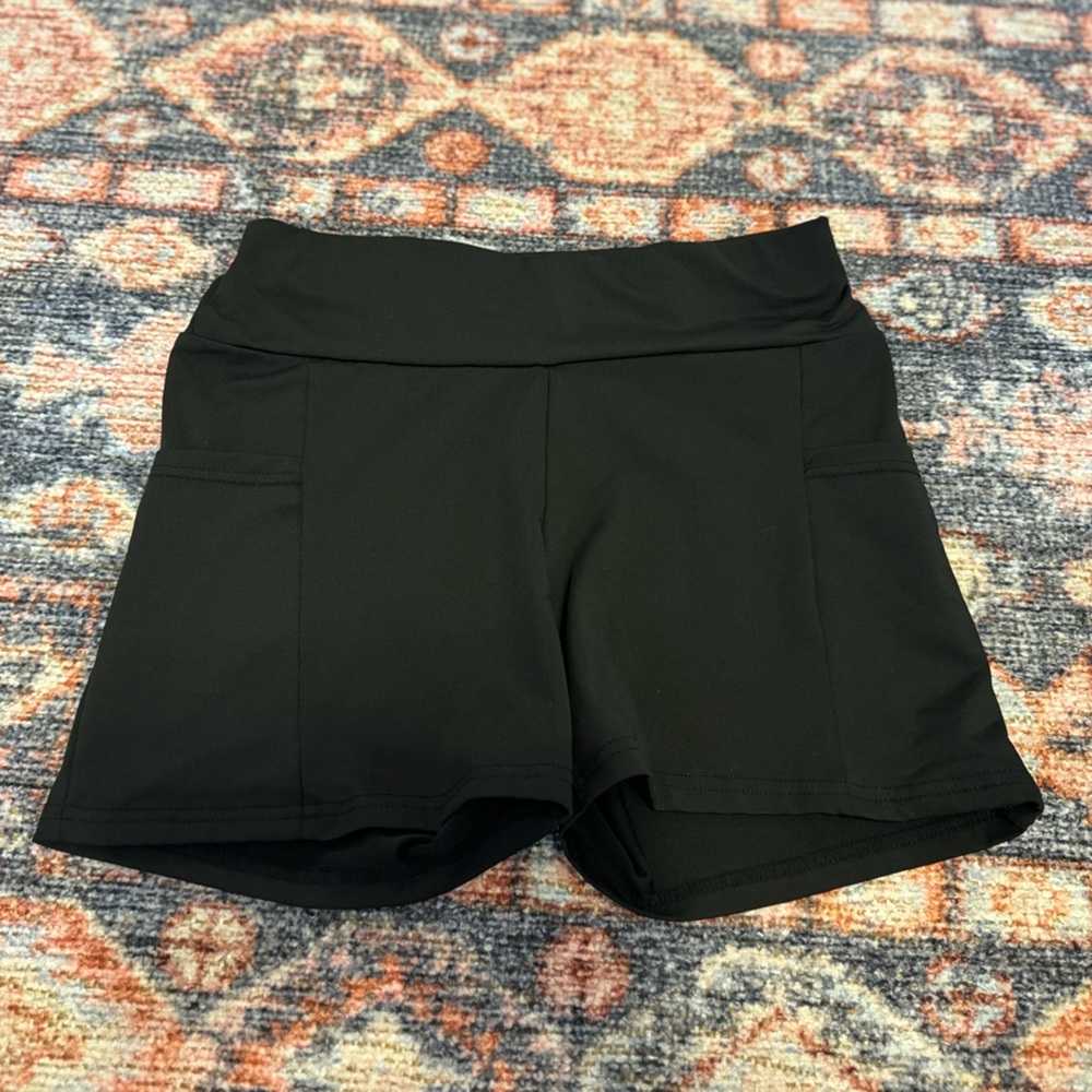 black spandex/shorts size medium